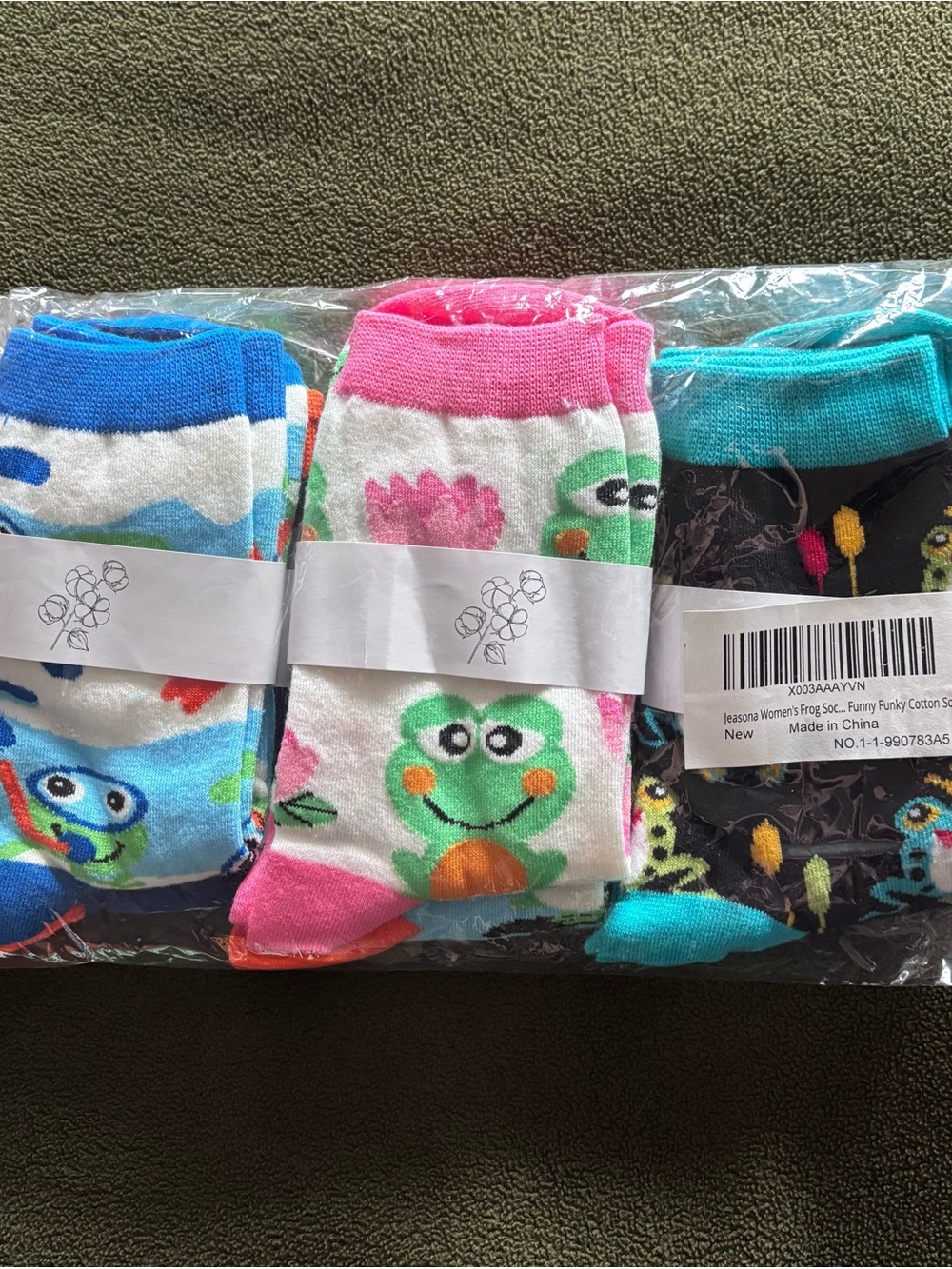 Women’s Frog Crew Socks - Pink, Blue & Black (3-Pack)
